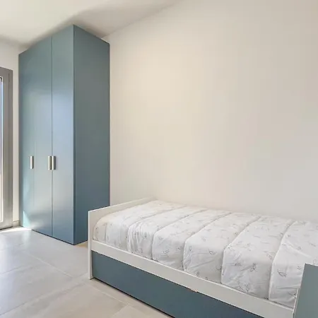 Yuna Rent - Residenza Ponte Del Mare Apartment *
