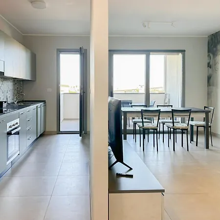 Yuna Rent - Residenza Ponte Del Mare 公寓