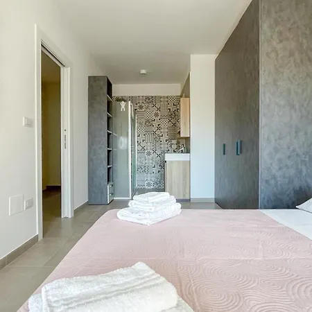 Yuna Rent - Residenza Ponte Del Mare アパート