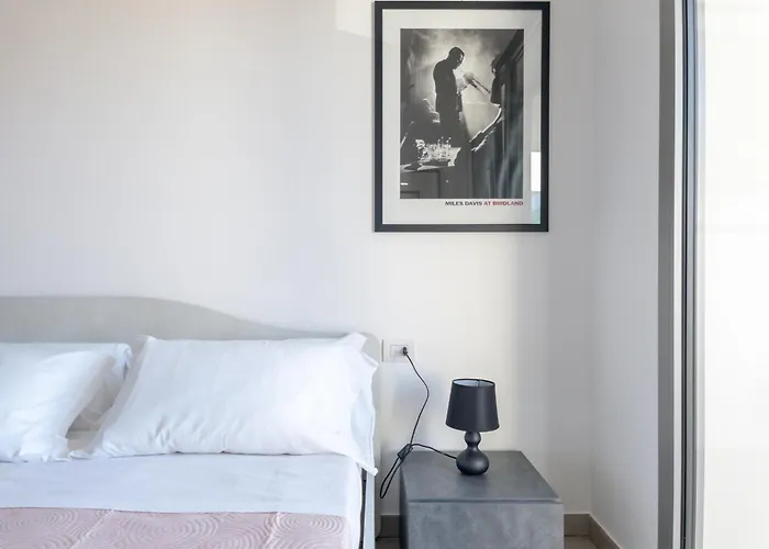 Yuna Rent - Residenza Ponte Del Mare *