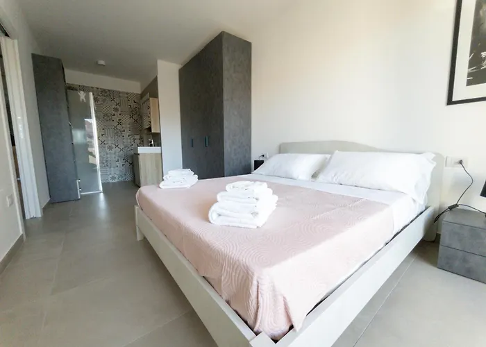 Yuna Rent - Residenza Ponte Del Mare Appartement *